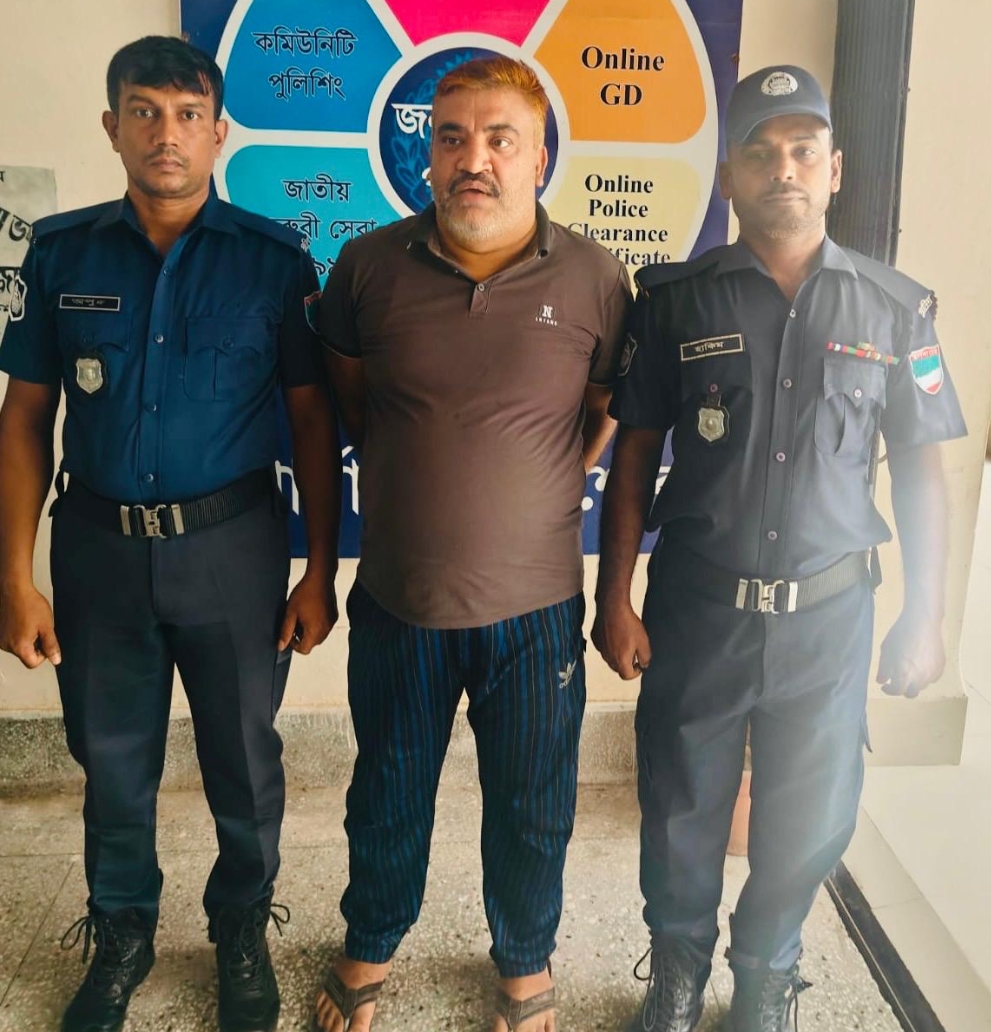 বাগআঁচড়ায় ওয়ার্ড আওয়ামীলীগ সভাপতি গ্রেফতার 